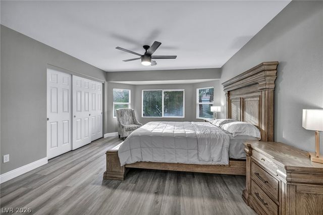 11205 Pentland Downs Street, Las Vegas, NV 89141