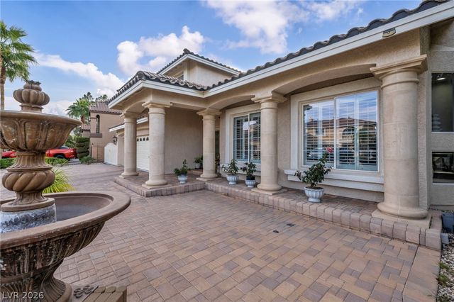 11205 Pentland Downs Street, Las Vegas, NV 89141