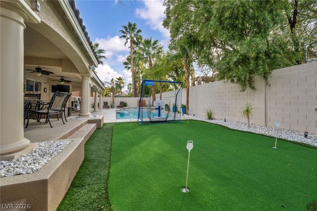 11205 Pentland Downs Street, Las Vegas, NV 89141