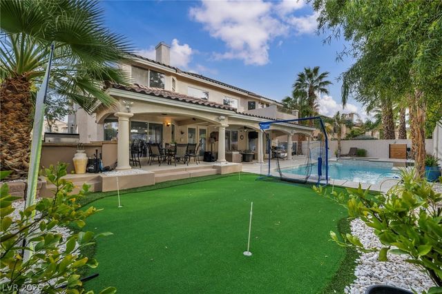 11205 Pentland Downs Street, Las Vegas, NV 89141