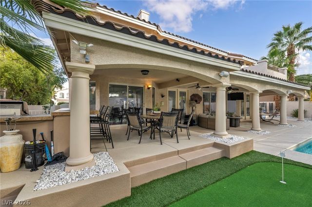 11205 Pentland Downs Street, Las Vegas, NV 89141