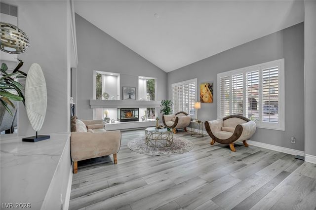 11205 Pentland Downs Street, Las Vegas, NV 89141