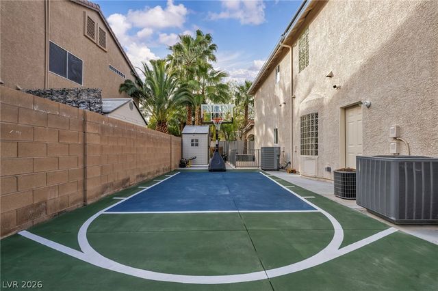 11205 Pentland Downs Street, Las Vegas, NV 89141