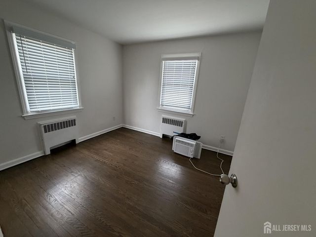 2729 Woodbridge Avenue, Edison, NJ 08817