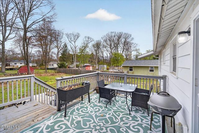 20 Wampum Drive, Saratoga Springs, NY 12866