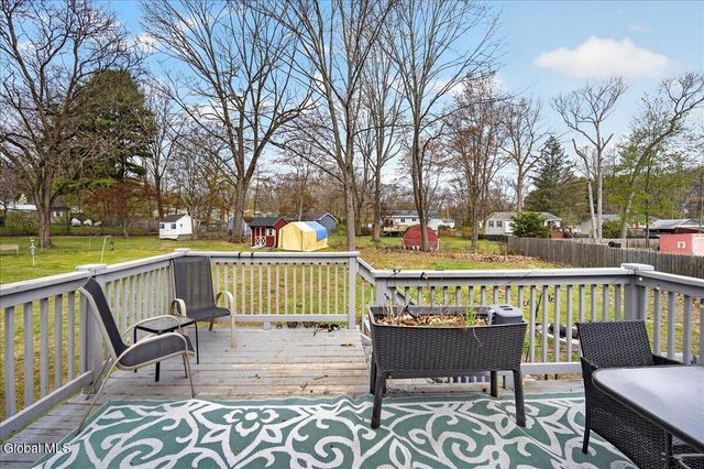 20 Wampum Drive, Saratoga Springs, NY 12866