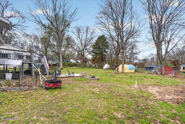 20 Wampum Drive, Saratoga Springs, NY 12866
