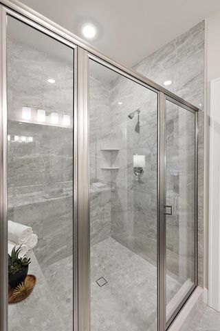 40699 Azalea Drive, Clinton Township, MI 48036