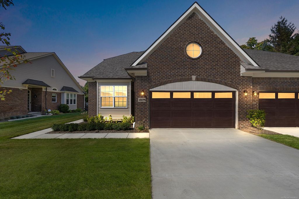 40699 Azalea Drive, Clinton Township, MI 48036