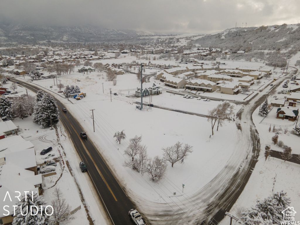1577 E SOUTH WEBER DR # 3, South Weber, UT 84405