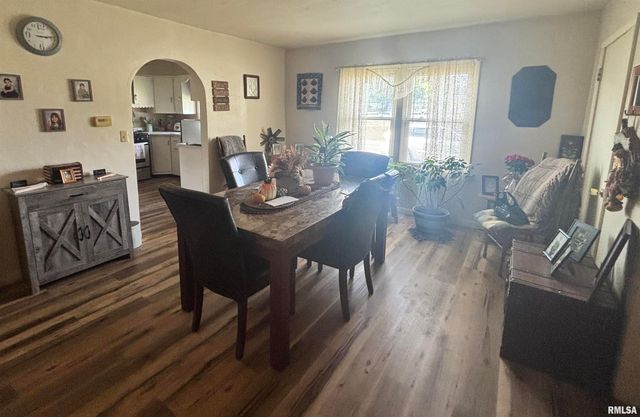 897 20TH Avenue, Roseville, IL 61473