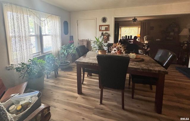 897 20TH Avenue, Roseville, IL 61473