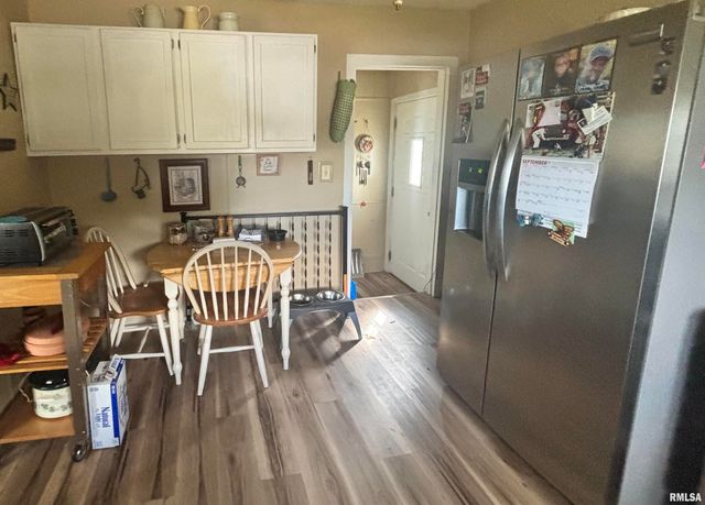 897 20TH Avenue, Roseville, IL 61473