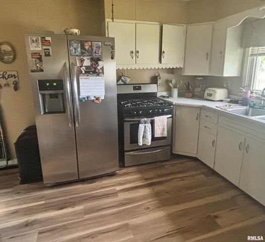 897 20TH Avenue, Roseville, IL 61473