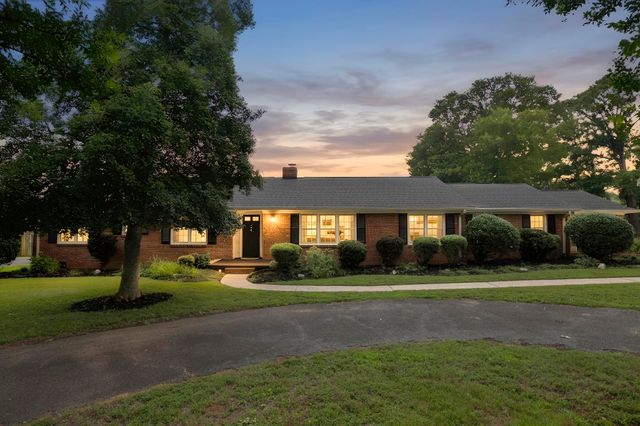 108 Sunline Place, Spartanburg, SC 29307
