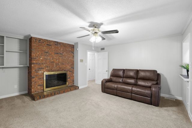108 Sunline Place, Spartanburg, SC 29307