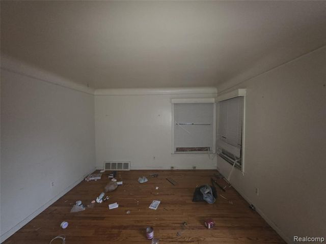 17696 Woodbine Street, Detroit, MI 48219