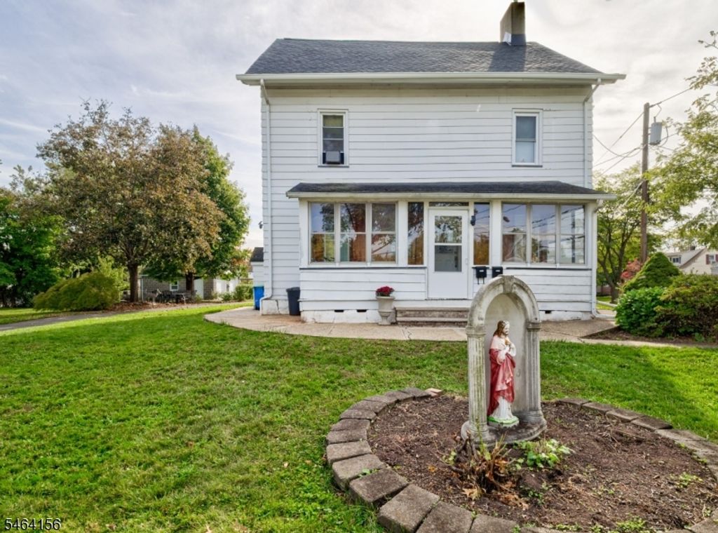 34 N Richards Ave, Somerville Boro, NJ 08876 — photo 3