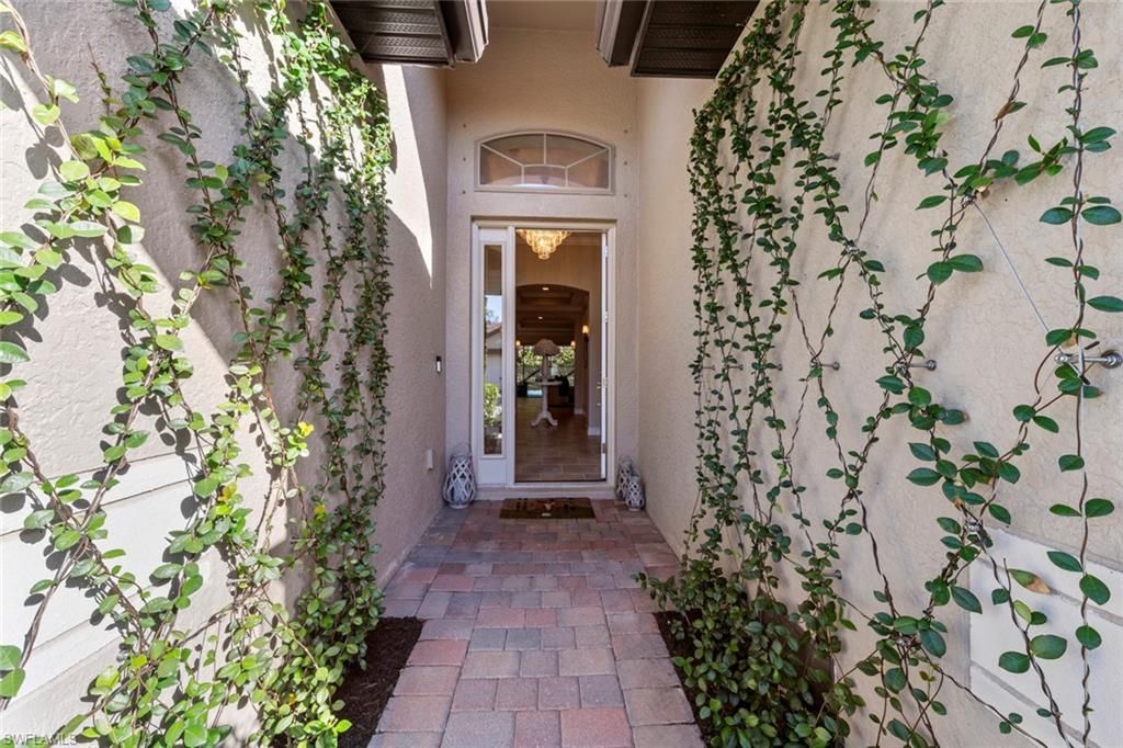 8712 Westwood Oaks PL, FORT MYERS, FL 33908 — photo 2