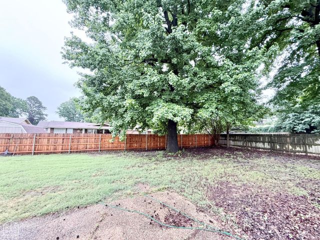 407 Meriwether Drive, Paragould, AR 72450