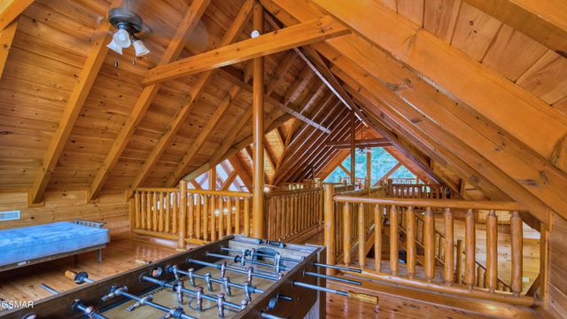 1124 Black Bear Cub Way, Sevierville, TN 37862