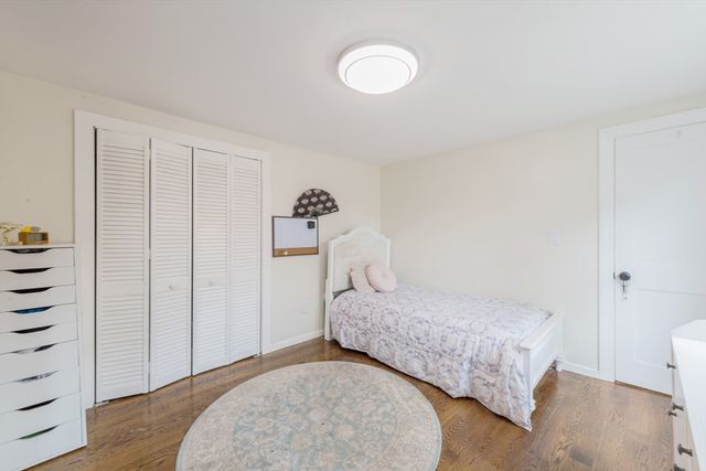 267 Sandy Hill Dr, Marshfield, MA 02050