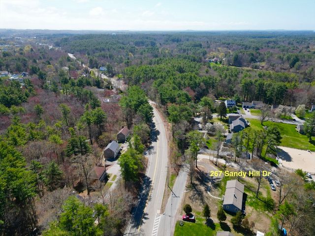 267 Sandy Hill Dr, Marshfield, MA 02050