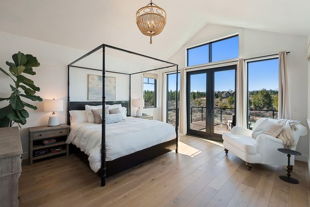 19136 Cartwright Court, Bend, OR 97702