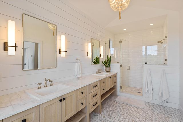 19136 Cartwright Court, Bend, OR 97702