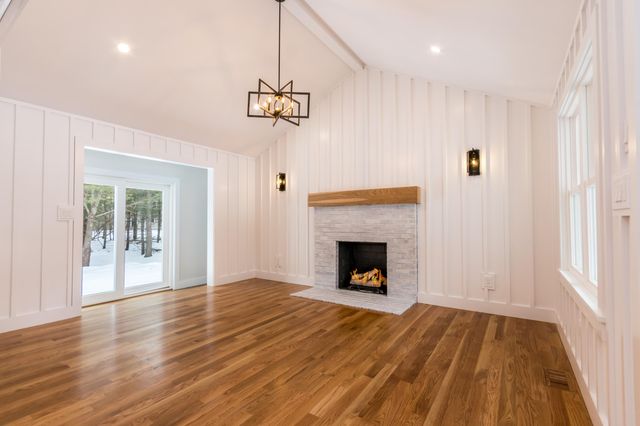 15 Jessica Way, Waquoit, MA 02536