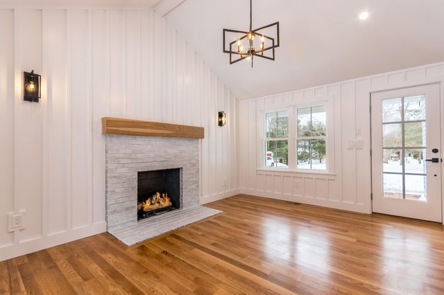 15 Jessica Way, Waquoit, MA 02536