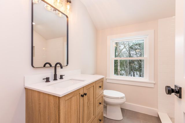 15 Jessica Way, Waquoit, MA 02536