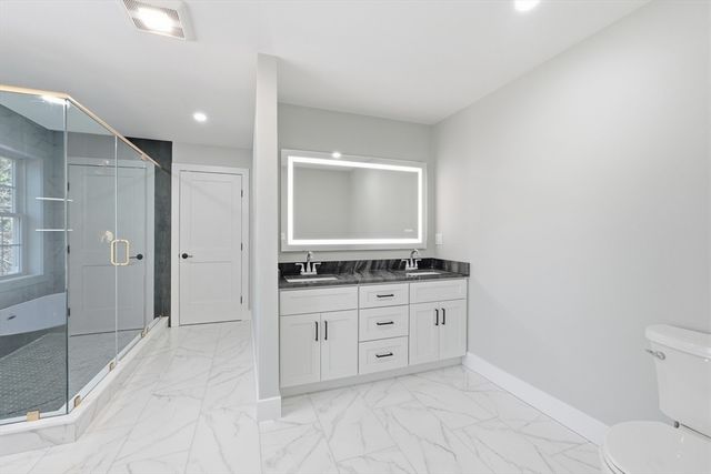 6 Barrows Rd, Worcester, MA 01609