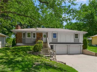 105 Continental Drive, Lansing, KS 66043