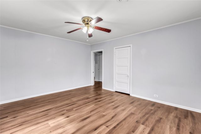 3500 N 21st Street, Waco, TX 76708