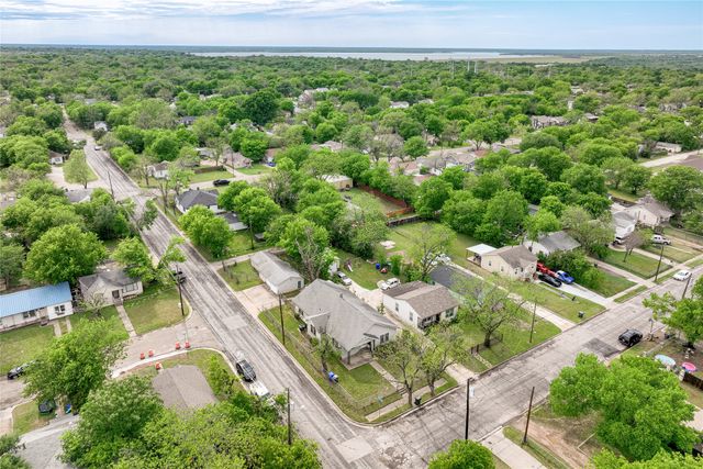 3500 N 21st Street, Waco, TX 76708