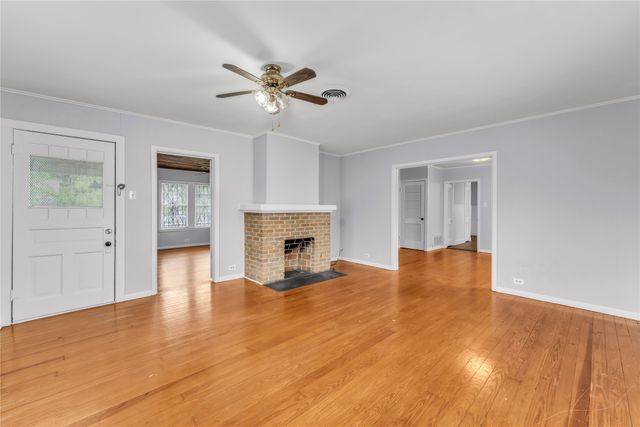 3500 N 21st Street, Waco, TX 76708