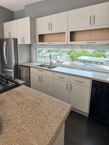 6014 Fairdale Lane B, Houston, TX 77057