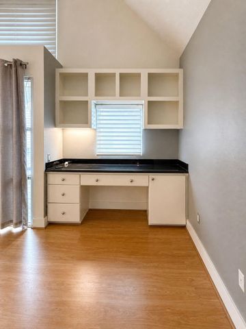 6014 Fairdale Lane B, Houston, TX 77057