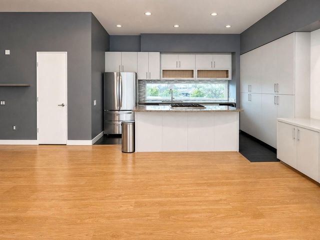6014 Fairdale Lane B, Houston, TX 77057