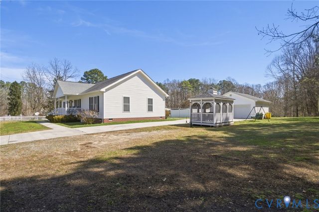 5629 Middle Rd, Prince George, VA 23875