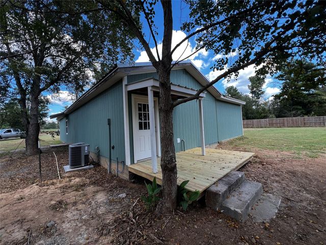 5924 Fm 1119, Centerville, TX 75833