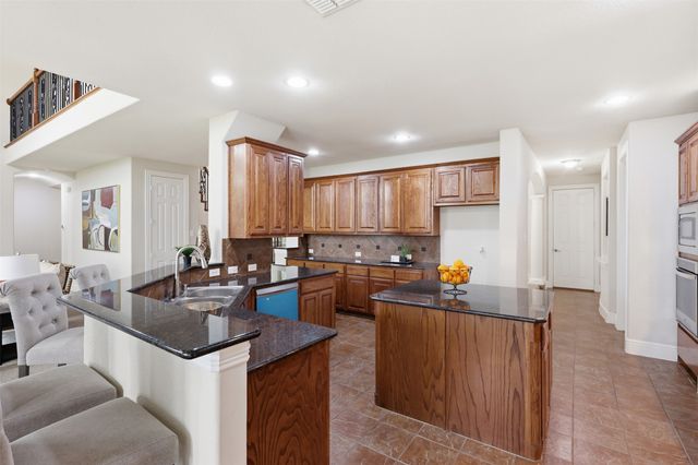 2841 Meadow Ridge Drive, Prosper, TX 75078
