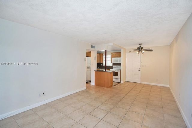 8500 SW 109 Avenue 6102, Miami, FL 33173