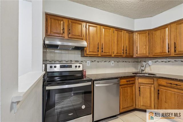 2303 Aspen Drive, Plainsboro, NJ 08536