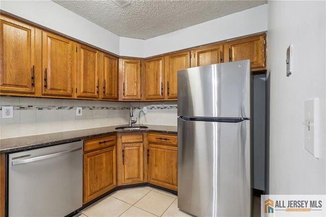 2303 Aspen Drive, Plainsboro, NJ 08536