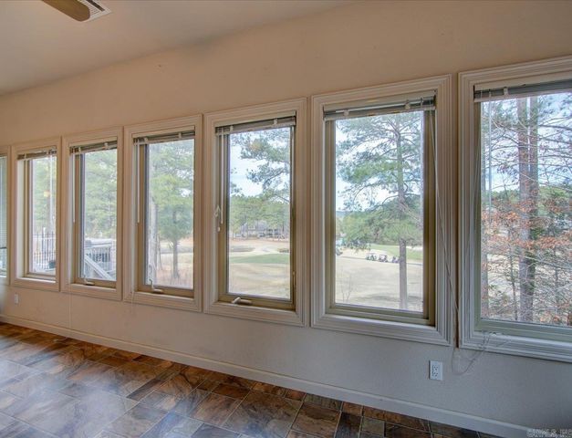 432 Maderas Drive, Hot Springs Village, AR 71909