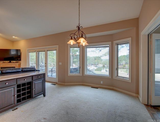 432 Maderas Drive, Hot Springs Village, AR 71909