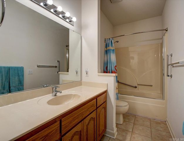 432 Maderas Drive, Hot Springs Village, AR 71909