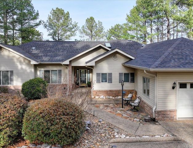 432 Maderas Drive, Hot Springs Village, AR 71909
